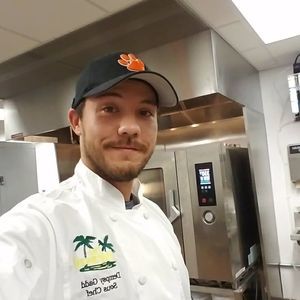 Meet your Posher, Dempsey